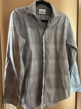 Calvin Klein Men's Light Gray Micro-Check Dress Shirt